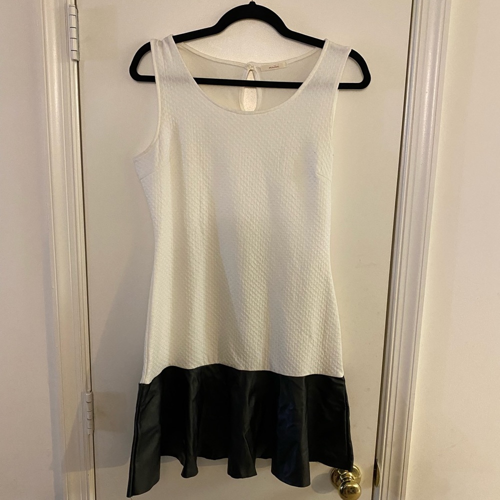 Color block drop waist dress